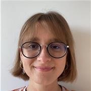 Ich lerne gerade Deutsch, absolviere jedoch meinen Bachelor auf Englisch und bin in der Lage, erfolgreich in der Sprache zu unterrichten. Außerdem war ich Nachhilfelehrer für Mathematik und kann bis zur Oberstufe Nachhilfe in Mathematik anbieten